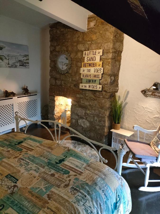 Fishermen'S Cottage With Log Burner, 2 Bathrooms & Sea Views From Garden Terraces The Mumbles Exteriör bild