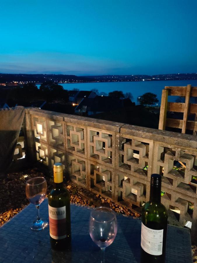 Fishermen'S Cottage With Log Burner, 2 Bathrooms & Sea Views From Garden Terraces The Mumbles Exteriör bild