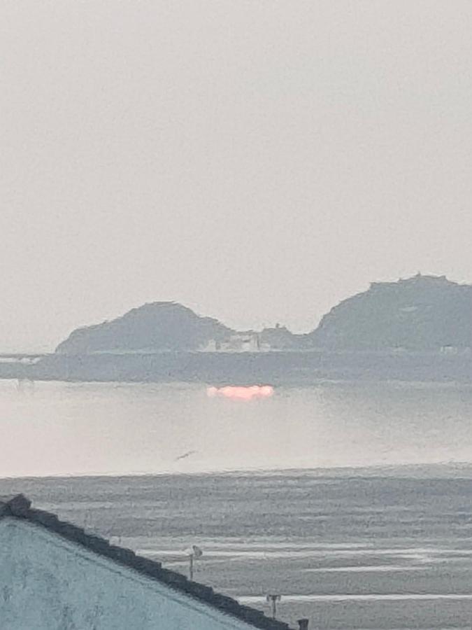 Fishermen'S Cottage With Log Burner, 2 Bathrooms & Sea Views From Garden Terraces The Mumbles Exteriör bild