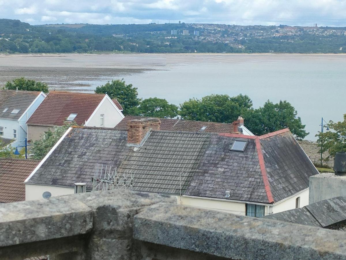 Fishermen'S Cottage With Log Burner, 2 Bathrooms & Sea Views From Garden Terraces The Mumbles Exteriör bild